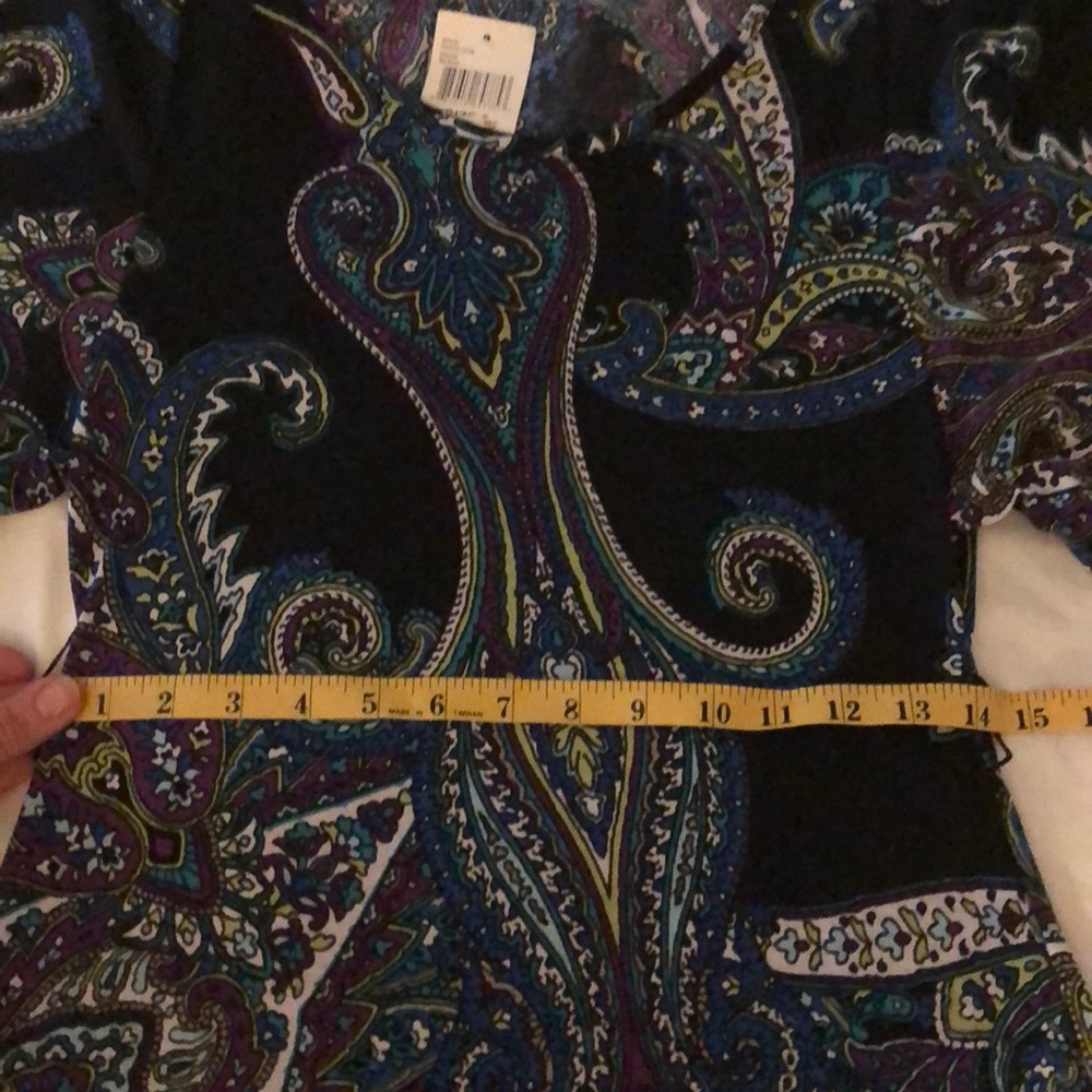 Dress - Picture 4 of 4
